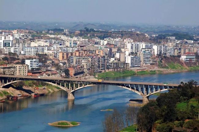 富顺古韵，老街河桥间的舞台记忆